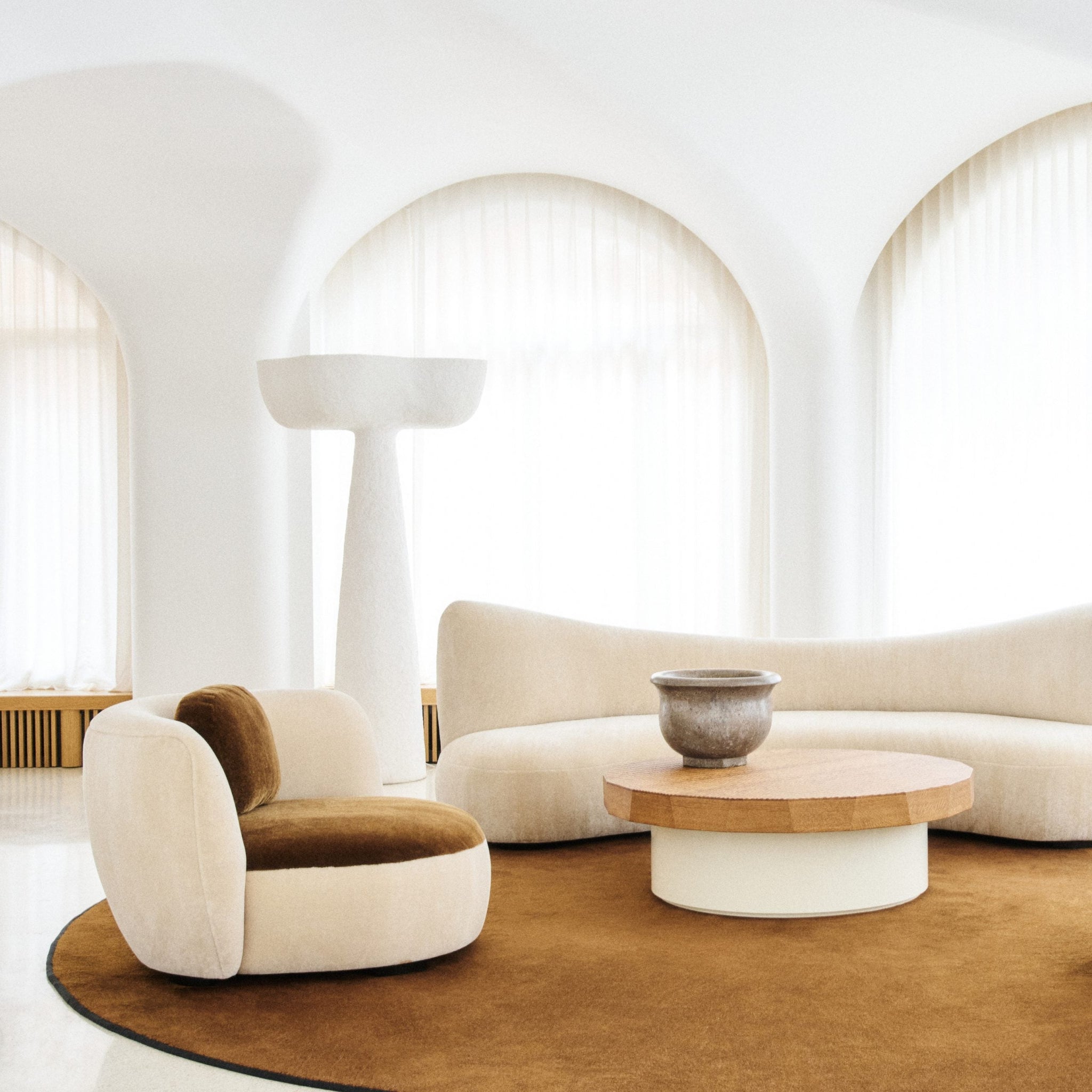 The Best Sofa Materials for Dubai’s Climate