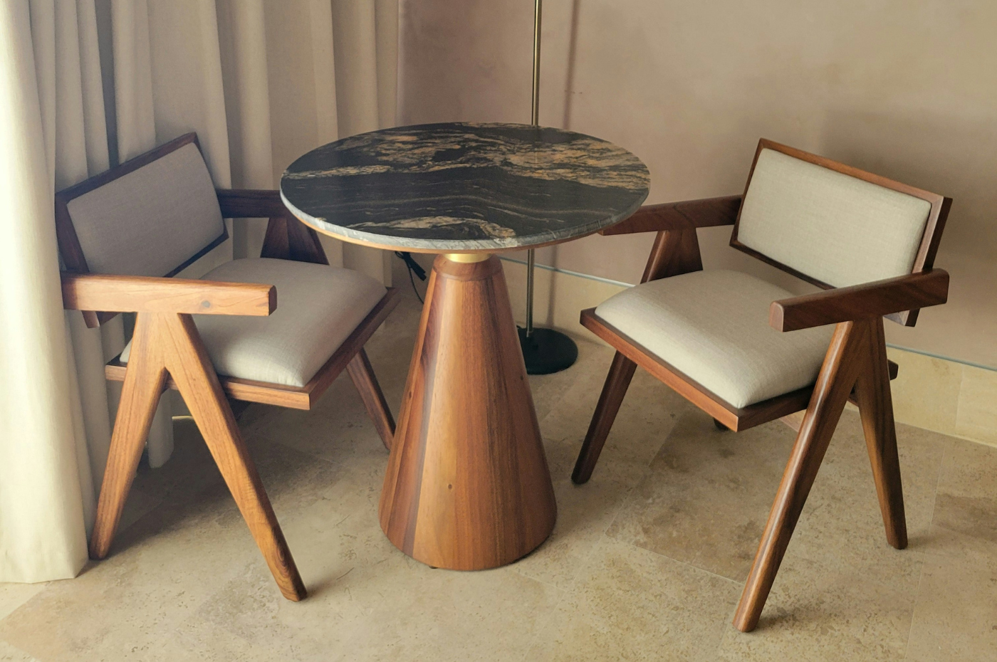 The Beauty of Mixed Materials: Wood, Marble & Metal Coffee Tables