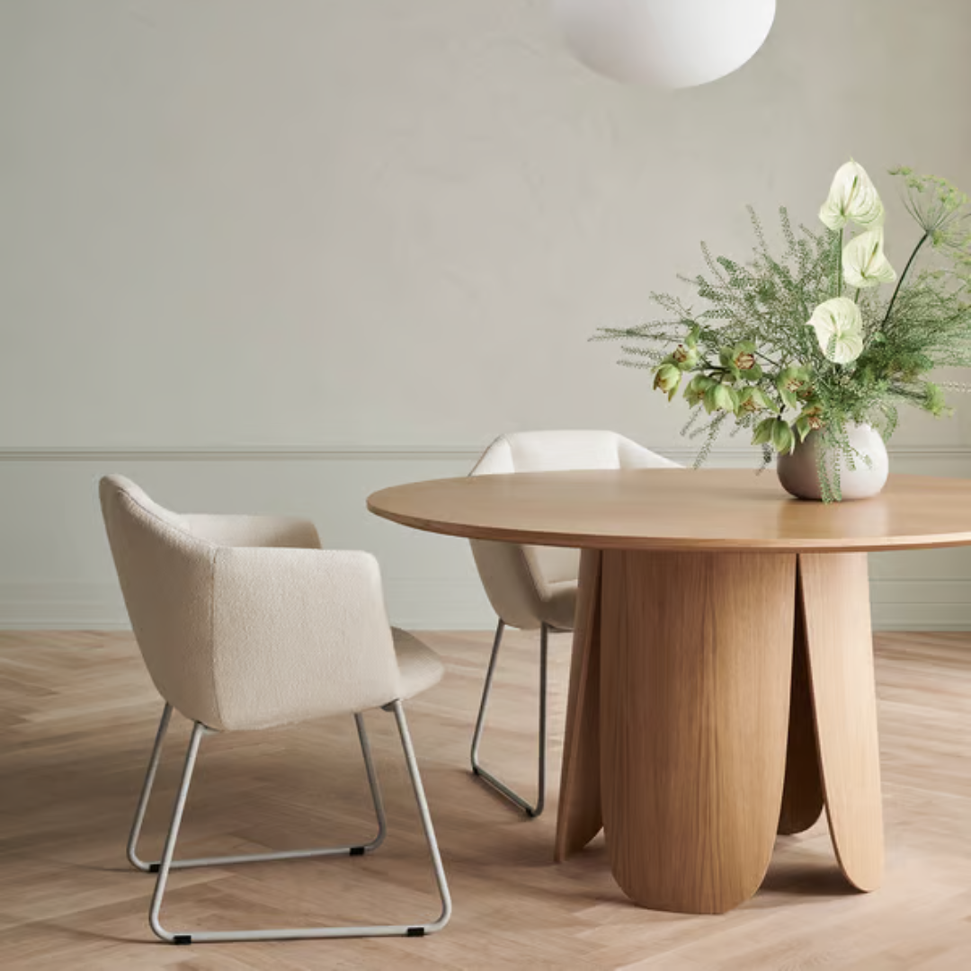Darqash Wooden Structure Dining Table