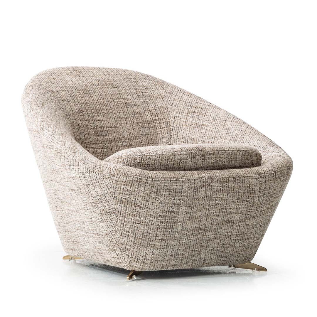 Cozy Alpha Lounge Chair 