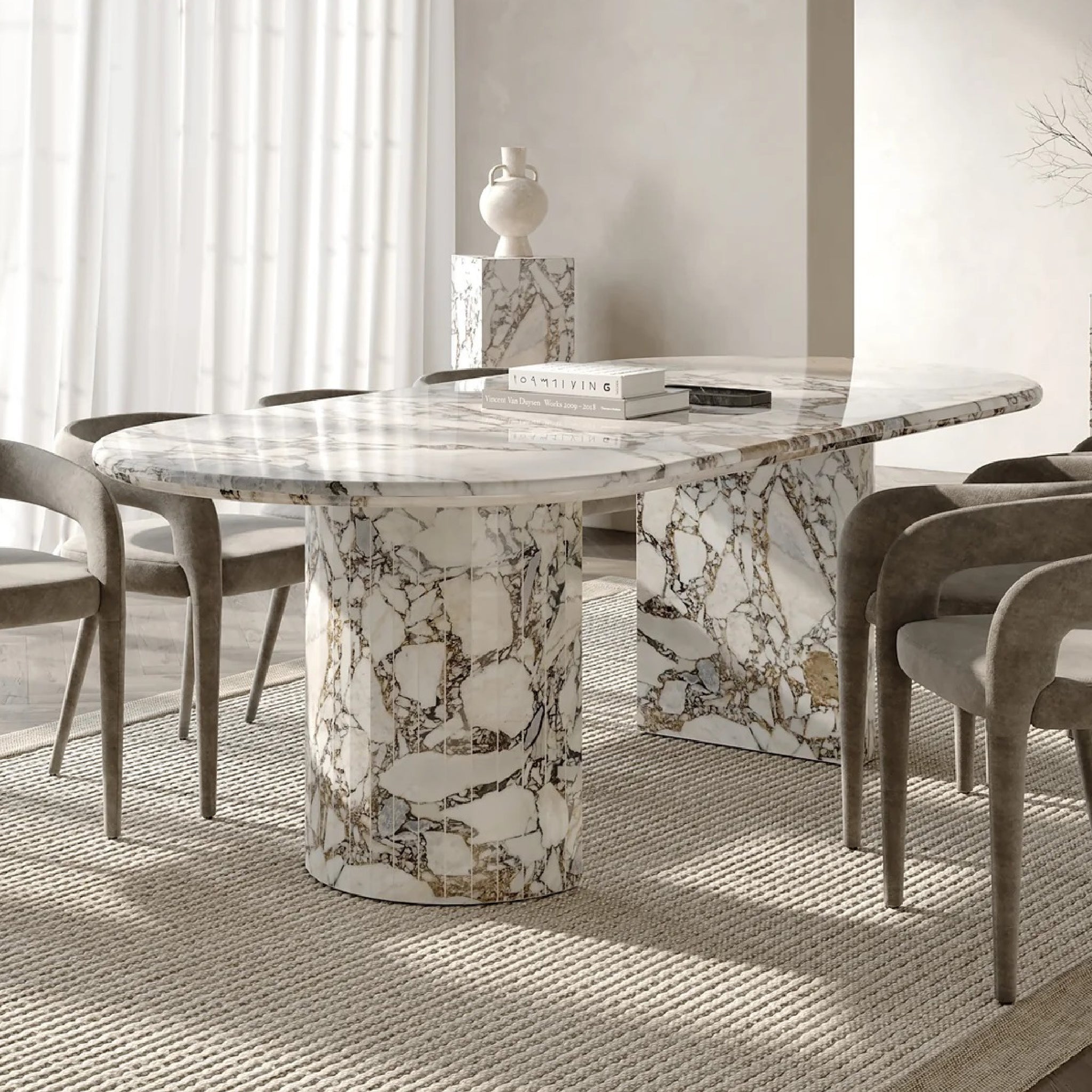 Kurah marble Dining Table